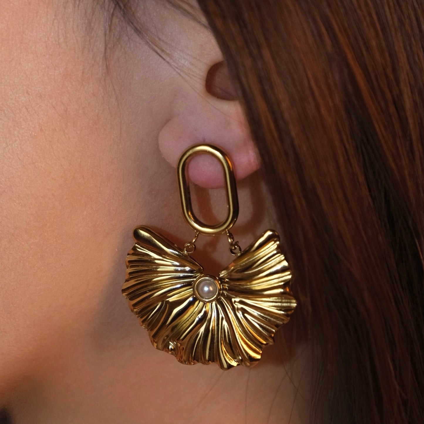 Gold-plated Asymmetrical Leaf Earrings